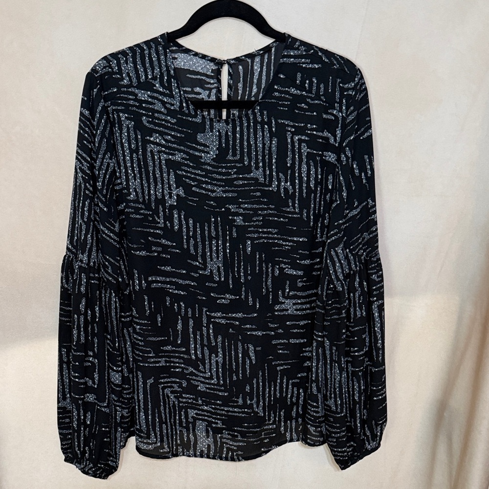 Elegant Black and White Women's Top
